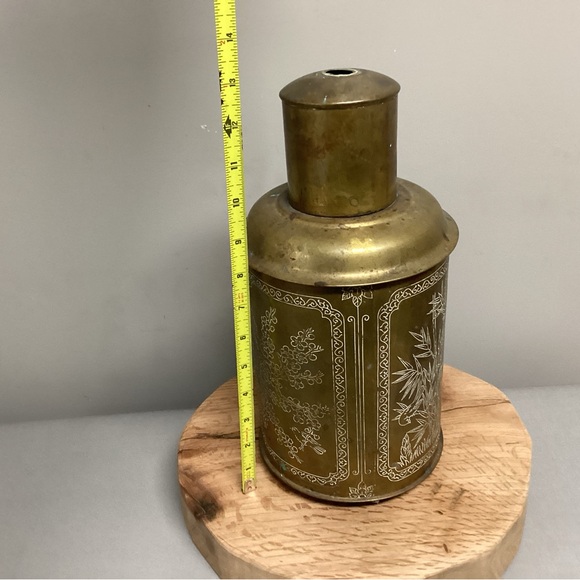 🟡 Vintage & Unique - Brass Decor Piece - Made In Hong Kong - Collectible - Picture 13 of 16